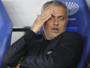 Soccer_Chelsea_Mourinho_-06c2b_20151217164848-kXBD-U30877587732duF-652x492@MundoDeportivo-Web